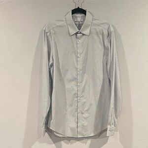 Calvin Klein Steel+ Light Gray Patterned Dress Shirt